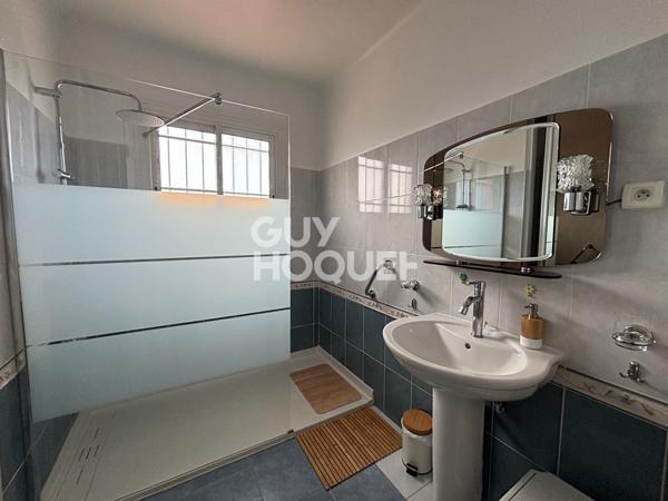 À louer à l'année - Appartement meublé 4 pièces avec balcon et jardin commun à Villeneuve-de-la-Raho