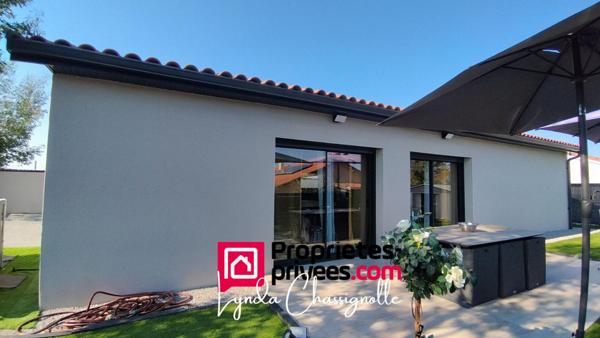 MAISON  RÉCENTE - PLAIN  PIED - LOIRE