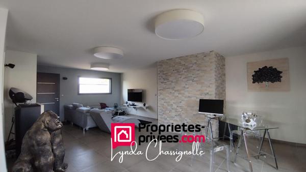 MAISON  RÉCENTE - PLAIN  PIED - LOIRE