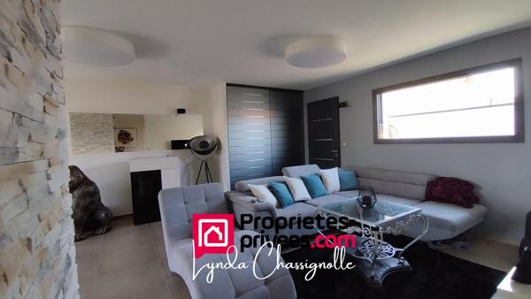 MAISON  RÉCENTE - PLAIN  PIED - LOIRE