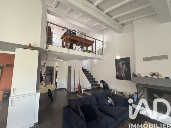 Maison à vendre 5 pièces 126 m² Saint-Estève