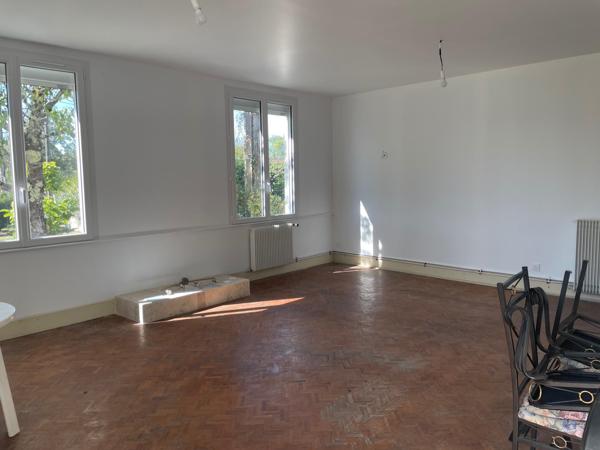 Maison à MUSSIDAN, 24400 - 5 pièces 90m²