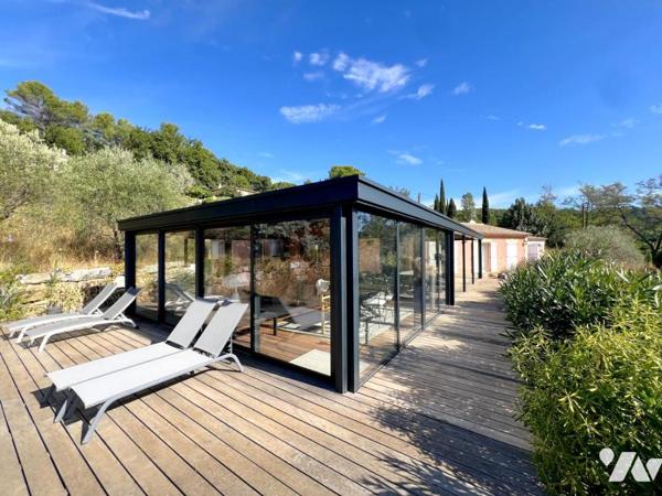 FAYENCE. Adrech du Peyron - Propriété avec maison de 185m², dépendance T2 de 39m² et piscine.