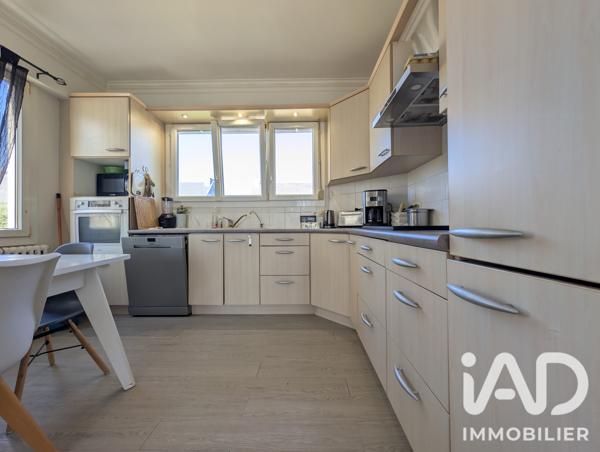 Maison à vendre 6 pièces 131 m² Ploufragan