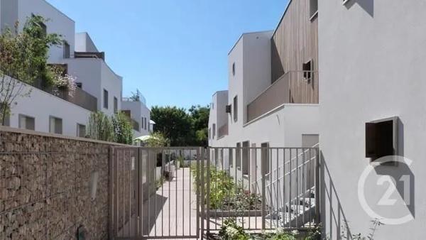 Appartement F2 à vendre  2 pièces - 43,03 m 2   ST OUEN  - 93