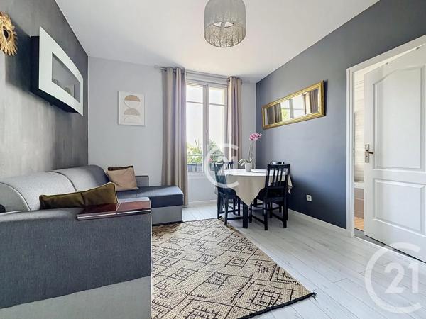 Appartement F2 à vendre  2 pièces - 43,03 m 2   ST OUEN  - 93