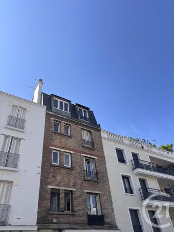 Appartement F2 à vendre  2 pièces - 43,03 m 2   ST OUEN  - 93