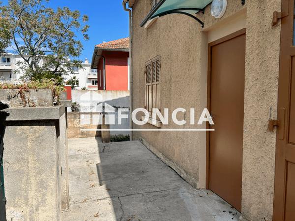 Location Appartement 4 pièces 73.06 m² - 23 RUE PIERRE CURIE Sanary 83110