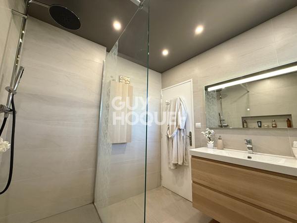 Appartement lumineux avec balcon, garage et parking quartier Saint-Claude