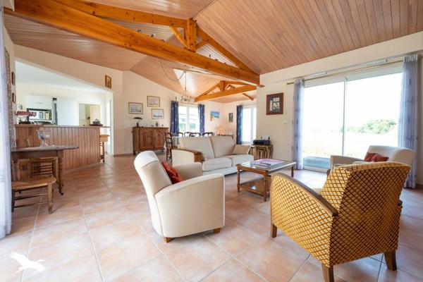 Maison à vendre |  Saint-Georges-d'Oléron |  6 pièces | 168 m²