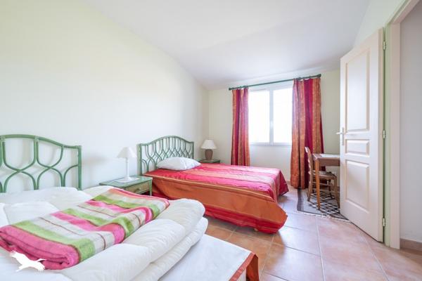 Maison à vendre |  Saint-Georges-d'Oléron |  6 pièces | 168 m²