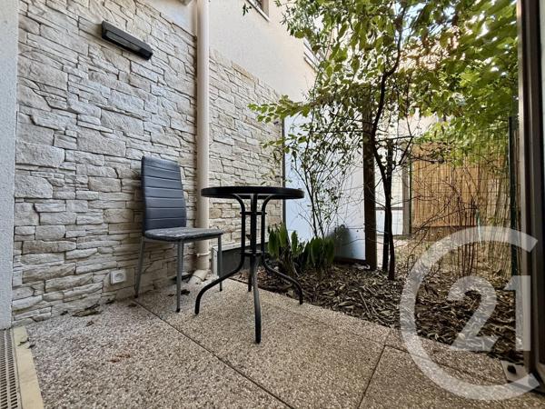 Appartement Studio à vendre  1 pièce - 27,18 m 2   LIVRY GARGAN  - 93