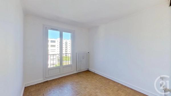 Appartement F4 à vendre  4 pièces - 86,36 m 2   NOGENT SUR MARNE  - 94