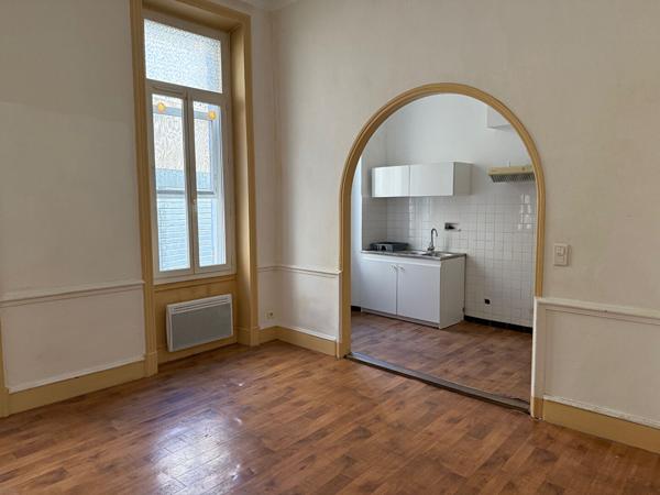 Appartement Trets 2 pièce(s) 55 m2