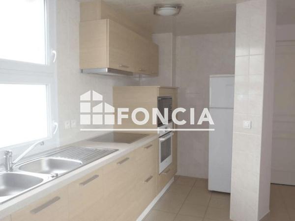 Location Appartement 4 pièces 61.8 m² - 01 RUE DU PETIT FOIRAIL Tarbes 65000