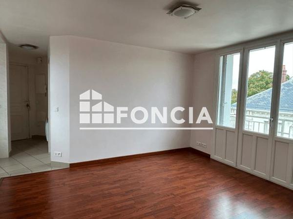 Location Appartement 4 pièces 61.8 m² - 01 RUE DU PETIT FOIRAIL Tarbes 65000