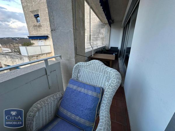 Appartement à louer 3 pièces 82m²
