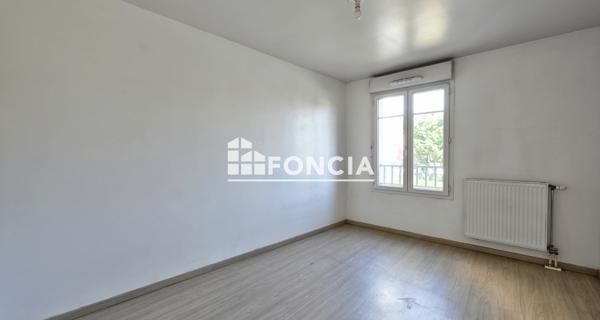 À vendre Appartement 3 pièces 62 m² - Persan 95340