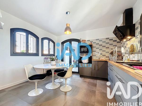 Maison à vendre 5 pièces 145 m² Balaruc-les-Bains
