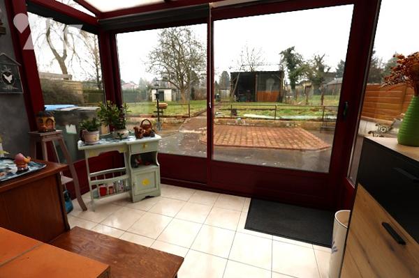 Exclusivité !
Jolie maison semi-individuelle 3 chambres, garage, jardin, située dans une rue prisée.