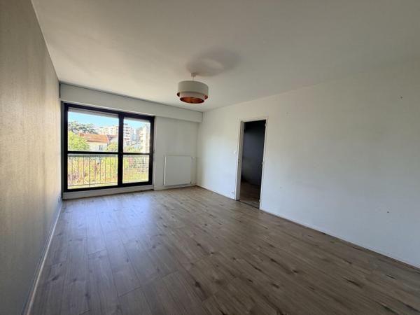 Vente / Appartement à Clermont-Ferrand (63000)