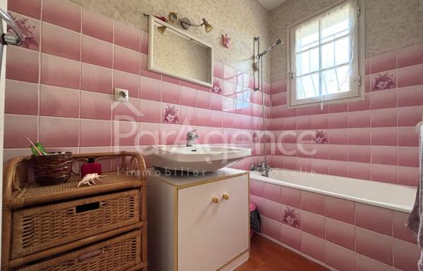 Maison de plain-pied sur terrain de 633 m2