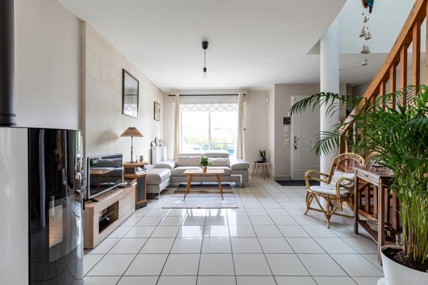 Maison 4 pièce(s) 3 chambre(s) 104 m²