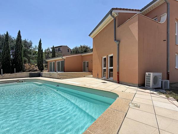 Villa 5 pièces 175.38 m2