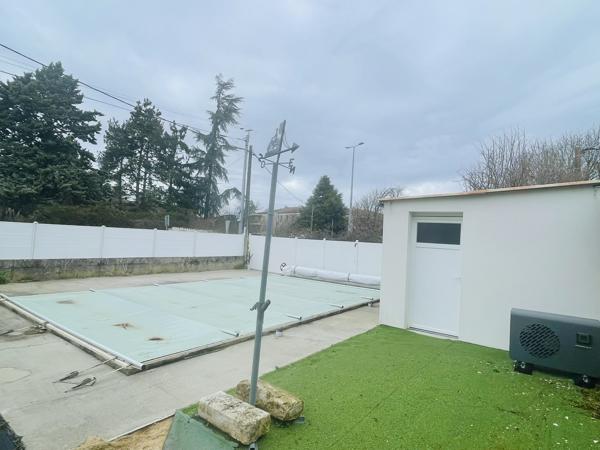 Neuville-de-Poitou (86170) MAISON DE CHARME