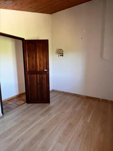 Autres types de maison à vendre à Dauphin dans les Alpes-de-Haute-Provence (04300), ref : 0181-MD