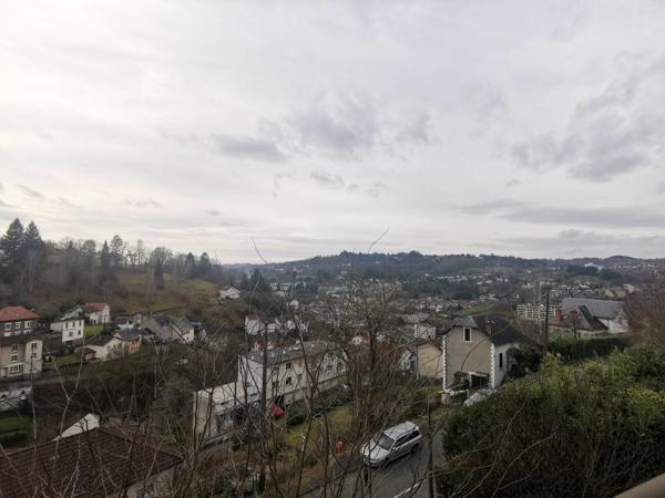 Maison à vendre    5 pièces •  Tulle