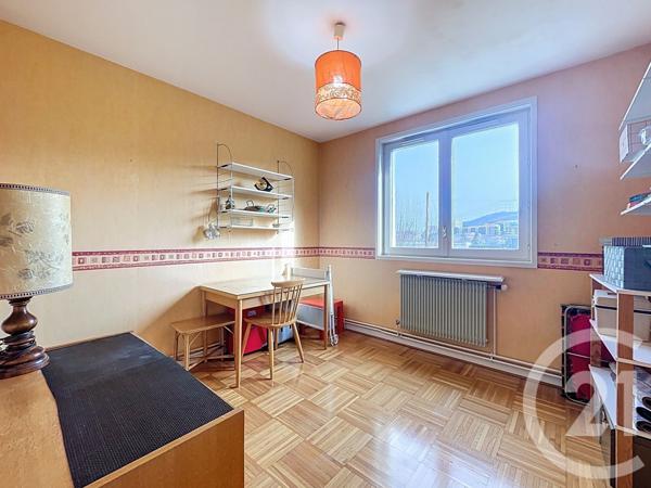 Maison à vendre  6 pièces - 195,99 m2 VALS PRES LE PUY - 43