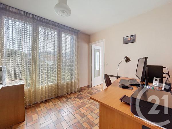 Maison à vendre  6 pièces - 195,99 m2 VALS PRES LE PUY - 43