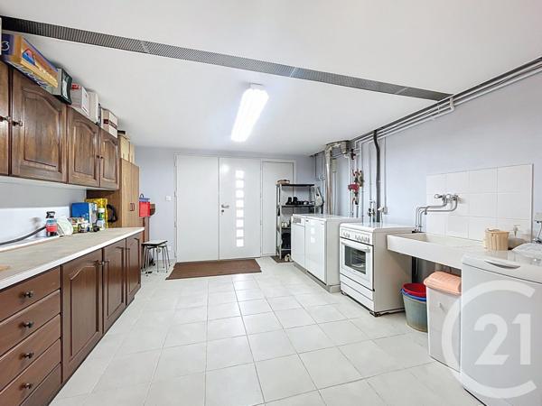 Maison à vendre  6 pièces - 195,99 m2 VALS PRES LE PUY - 43