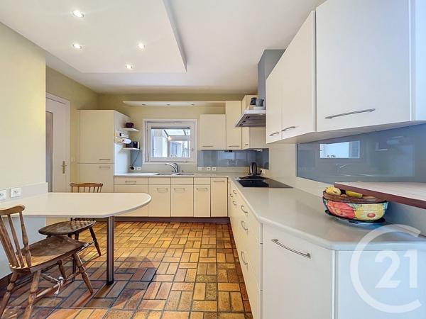 Maison à vendre  6 pièces - 195,99 m2 VALS PRES LE PUY - 43