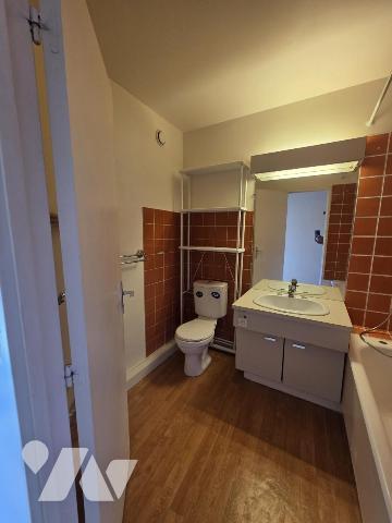 75013 - STUDIO 29 m² – CALME SUR JARDIN – ASCENSEUR – IDÉAL INVESTISSEMENT LOCATIF