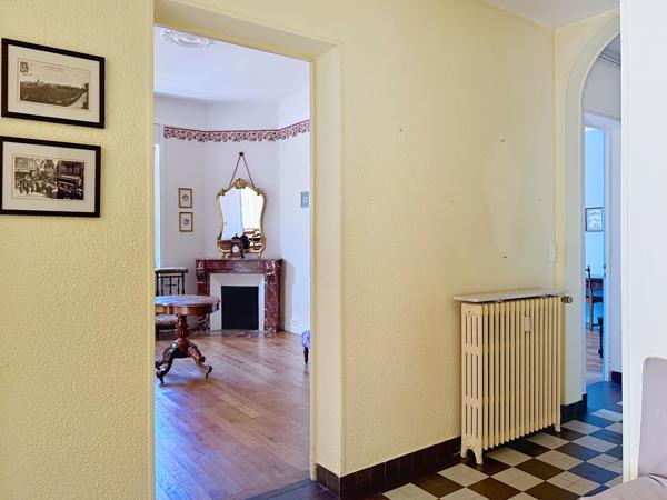 AUBENAS – APPARTEMENT DE CARACTÈRE 115 m² – TERRASSE & BALCON 28 m² – GARAGE 35 m²