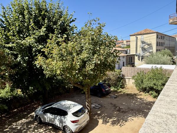 AUBENAS – APPARTEMENT DE CARACTÈRE 115 m² – TERRASSE & BALCON 28 m² – GARAGE 35 m²