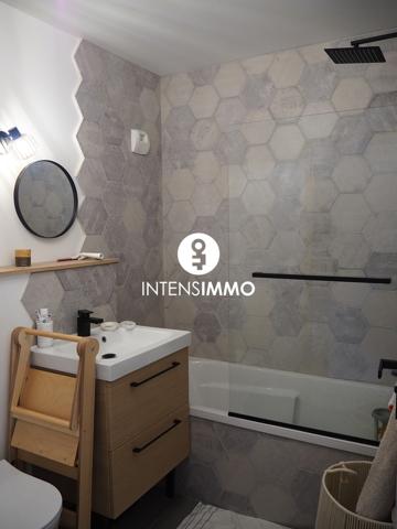 Appartement 4 pièces - 85m² - Bordeaux - Bacalan 339 000 € f t
