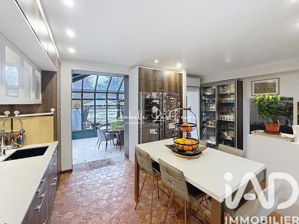 Maison à vendre 9 pièces 202 m² Mennecy