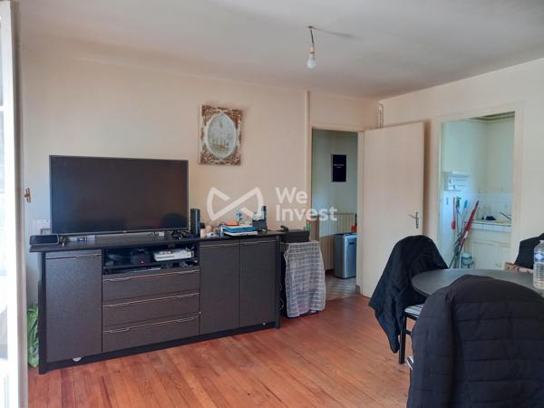 BLAYE – Maison de plain-pied à rénover avec garage et jardin