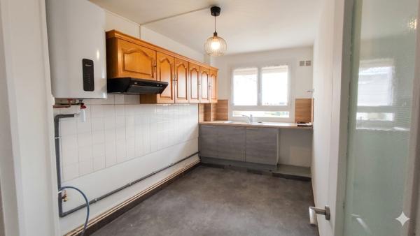 BEL APPARTEMENT TYPE 3 DERNIER ETAGE