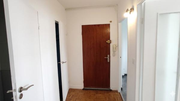 BEL APPARTEMENT TYPE 3 DERNIER ETAGE