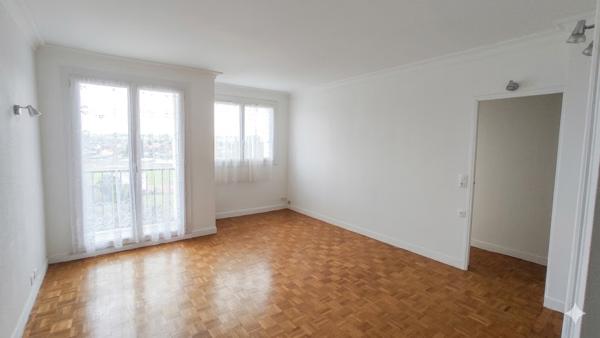 BEL APPARTEMENT TYPE 3 DERNIER ETAGE