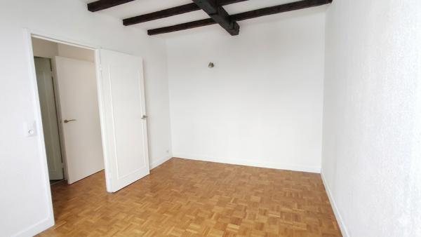 BEL APPARTEMENT TYPE 3 DERNIER ETAGE