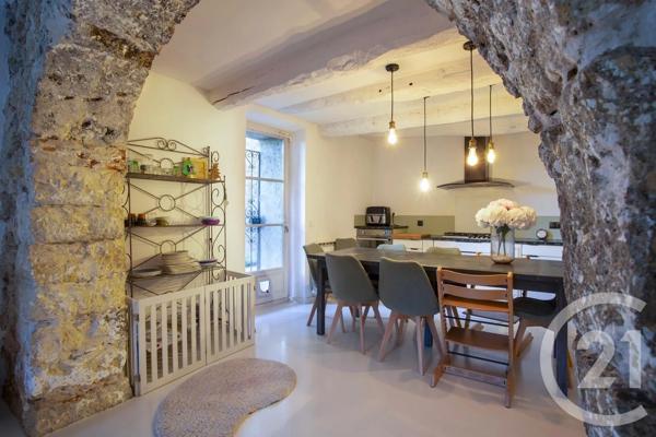 Maison à vendre  3 pièces - 105 m 2   GRASSE  - 06