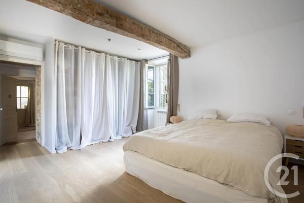 Maison à vendre  3 pièces - 105 m 2   GRASSE  - 06