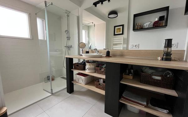 Maison à vendre    5 pièces • 140 m2 Plescop