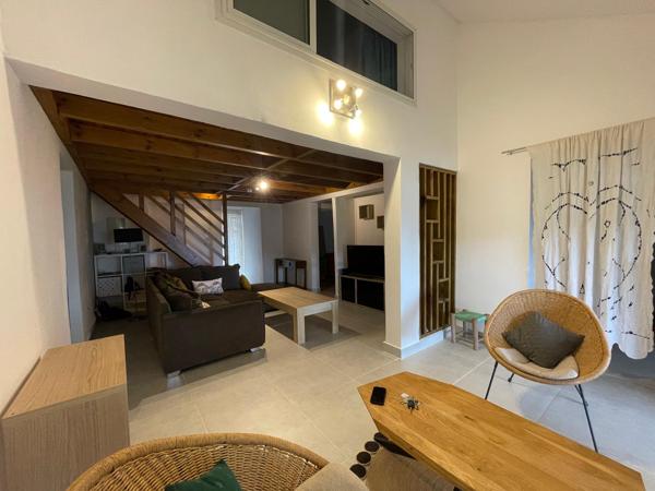 Maison Familiale moderne de pièces