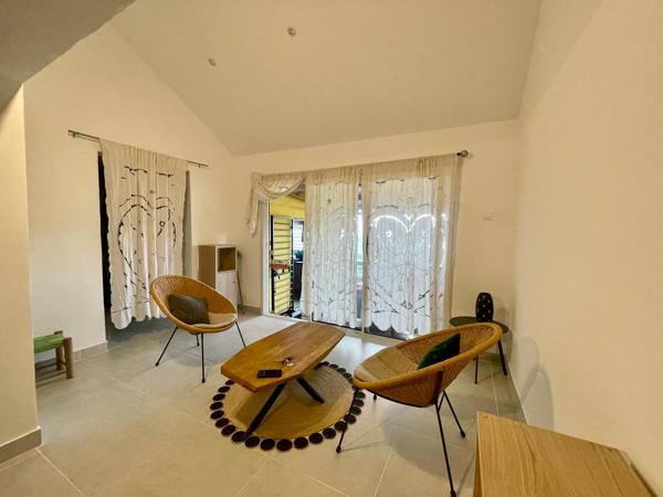 Maison Familiale moderne de pièces